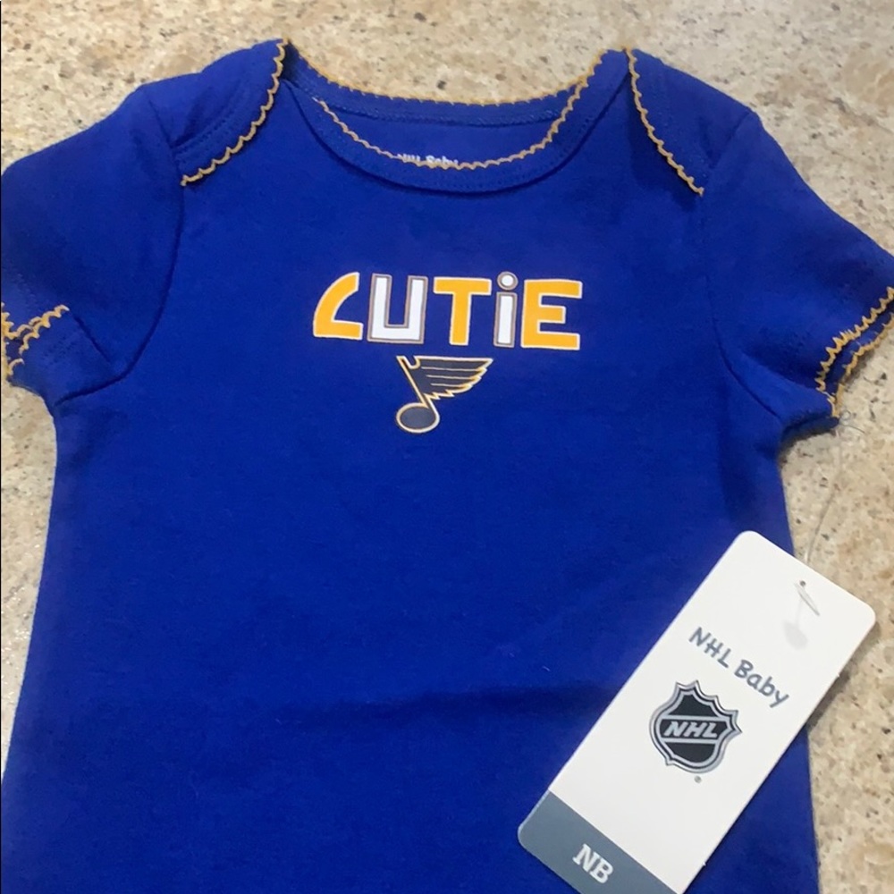 NHL Baby One Piece Size 9Months